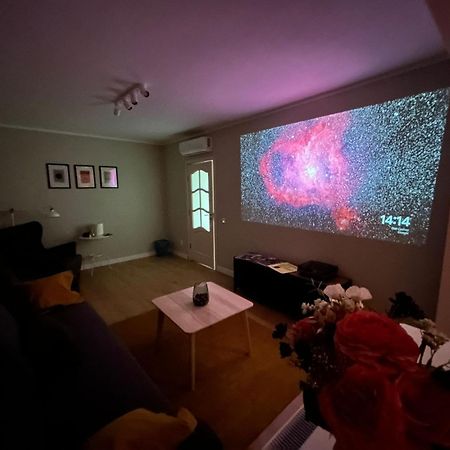 Stylish Apartment With Video Projector 布加勒斯特 外观 照片
