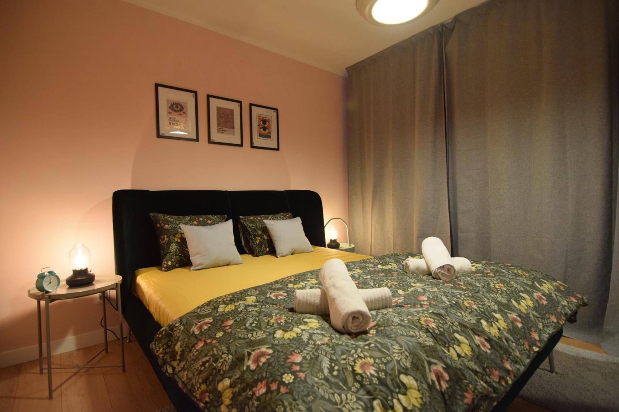 Stylish Apartment With Video Projector 布加勒斯特 外观 照片